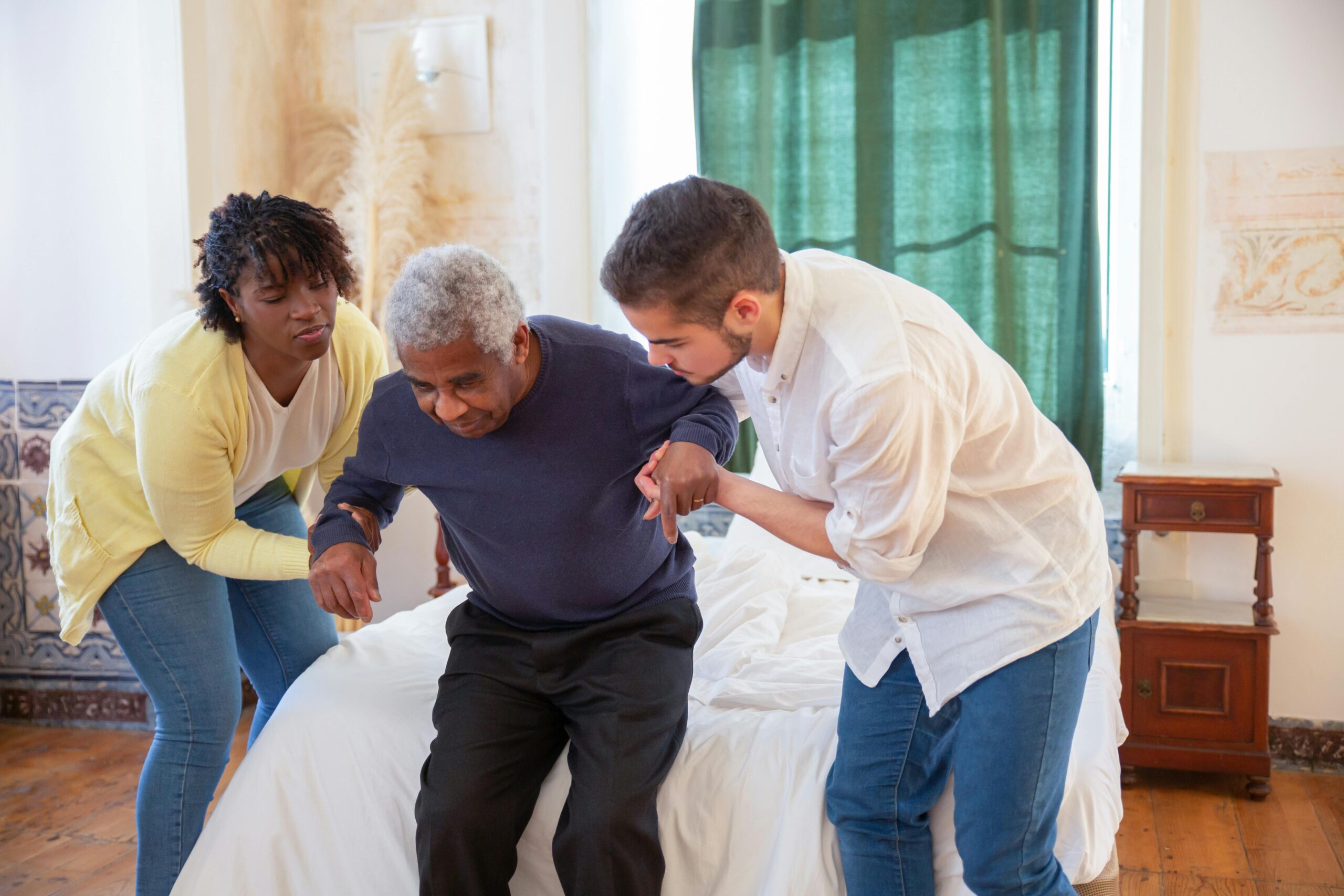 What Does a Home Health Aide Actually Do? A Day in the Life of a CHHA